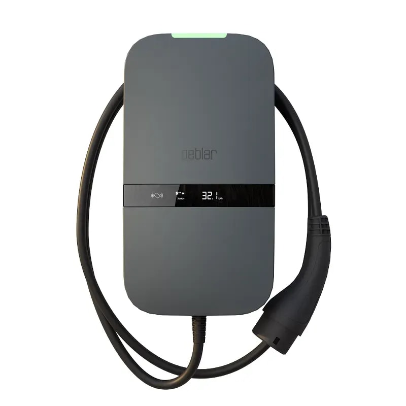 Geblar Wallbox mit Typ-2-Ladekabel und Display zum Laden von Elektroautos zuhause