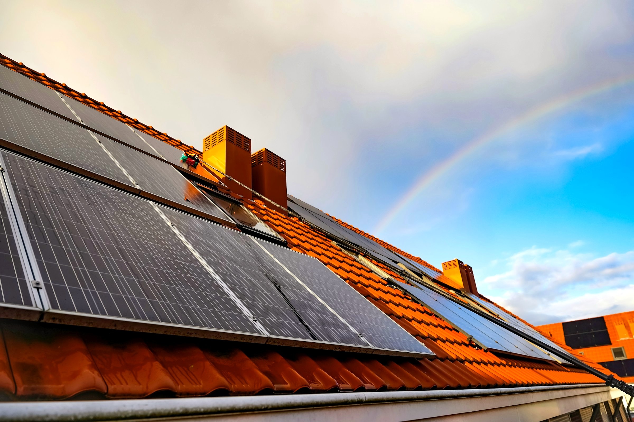 Eigenheim mit Solaranlage auf dem Dach